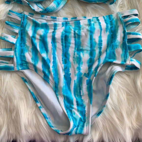 Turquoise & white Collections by Catalina brand high waisted push up bikini - Picture 2 of 8